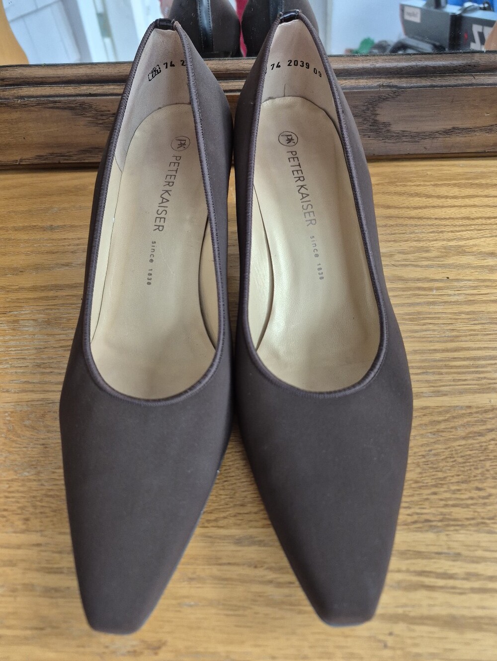 PETER KAISER GERMANY COCOA BROWN OFFICE HEELS 9.5